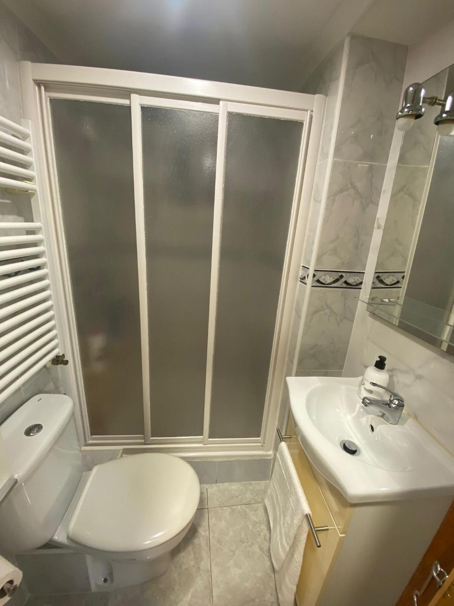 Apartamento En El Centro - Cercano A La Playa Apartment Santander Luaran gambar